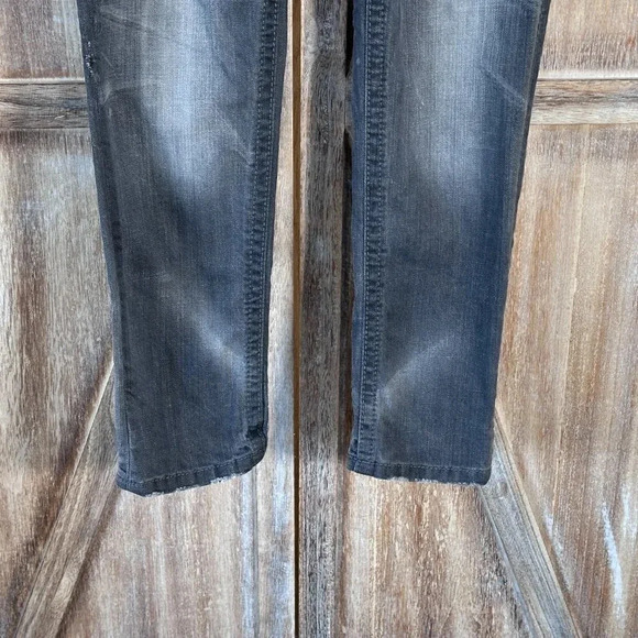 MEK Berlin Cigarette Jeans in Light Grey Wash - Picture 6 of 7